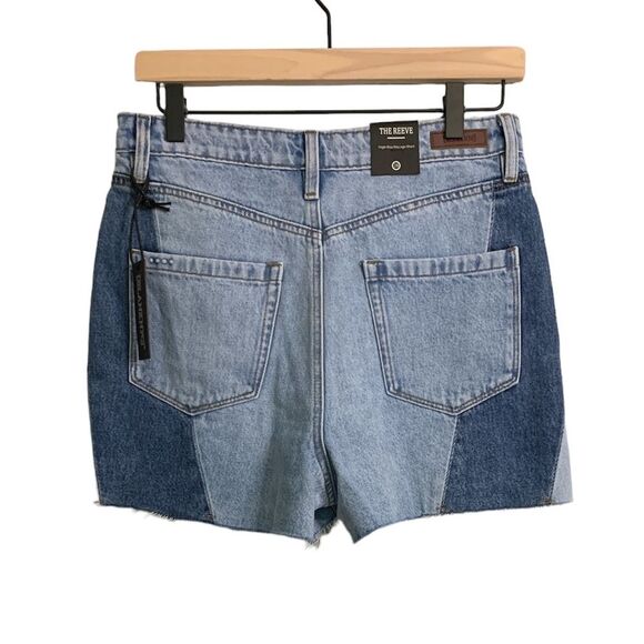 NWT BLANK NYC The Reeve High Rise Ribcage Short - Size 28 - Picture 4 of 7